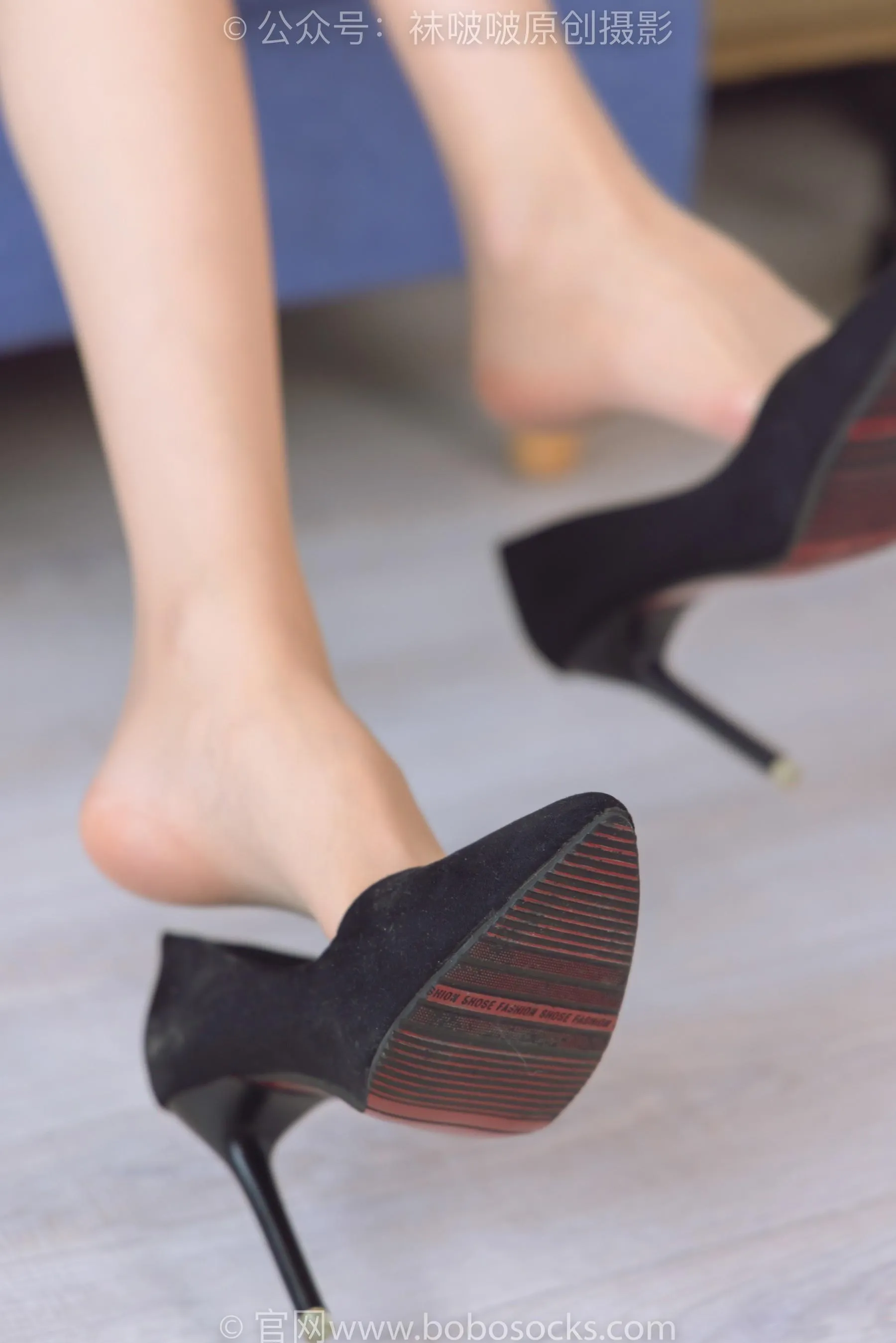 [BoBoSocks袜啵啵]NO.198 稚予-皮鞋、黑色小腿袜、高跟鞋、肉丝 [86P]插图5
